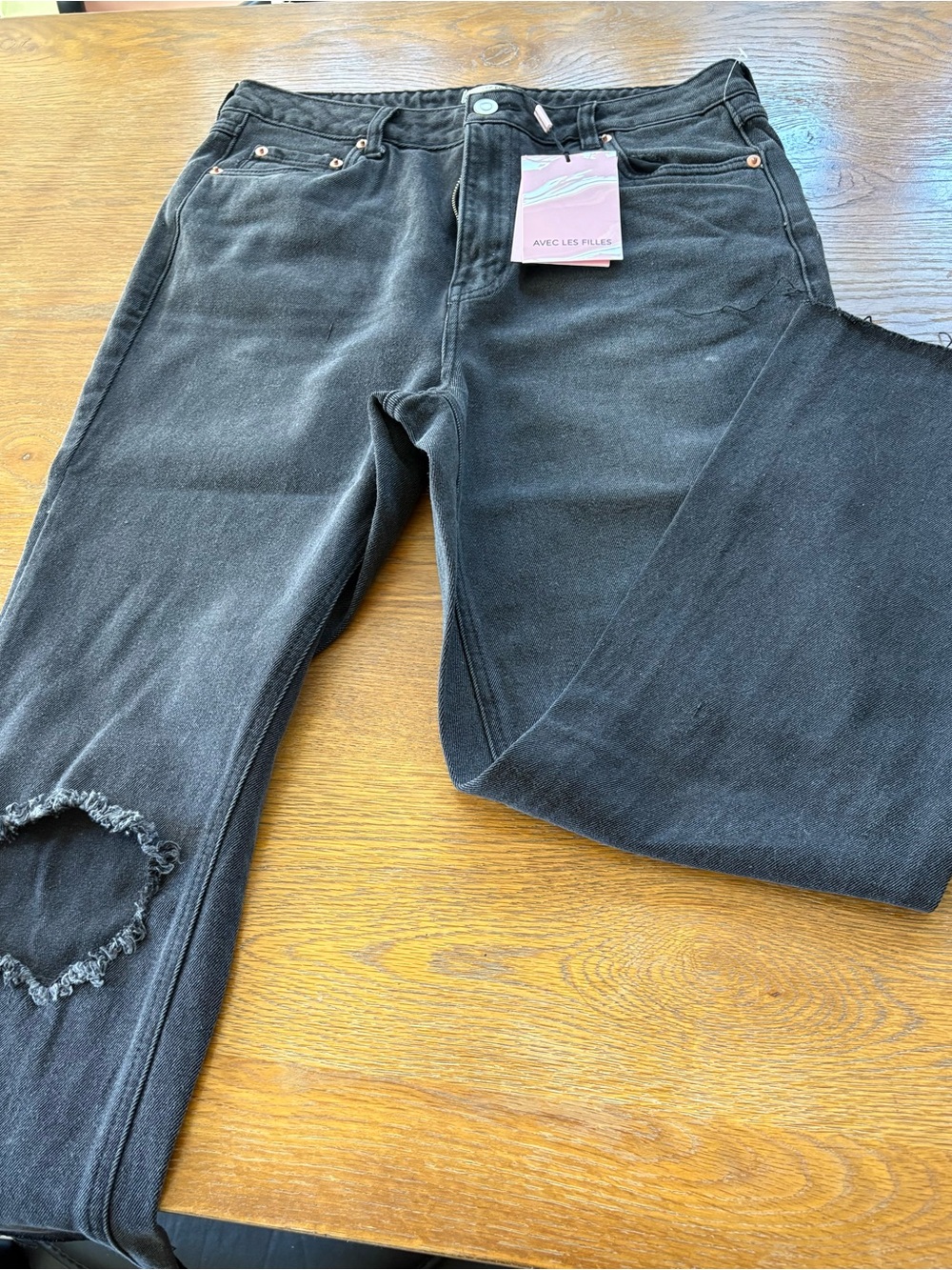 Women Raw Hem Jeans